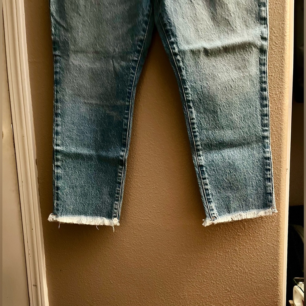 Good American Blue Straight Leg Jeans with Raw Hem - Picture 3 of 6
